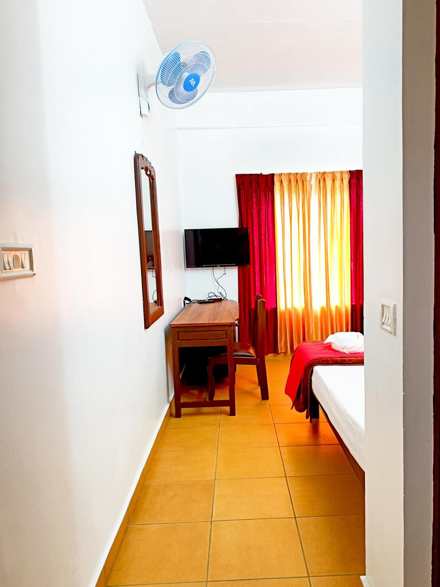 Exotica Holidays Viripara Exterior foto