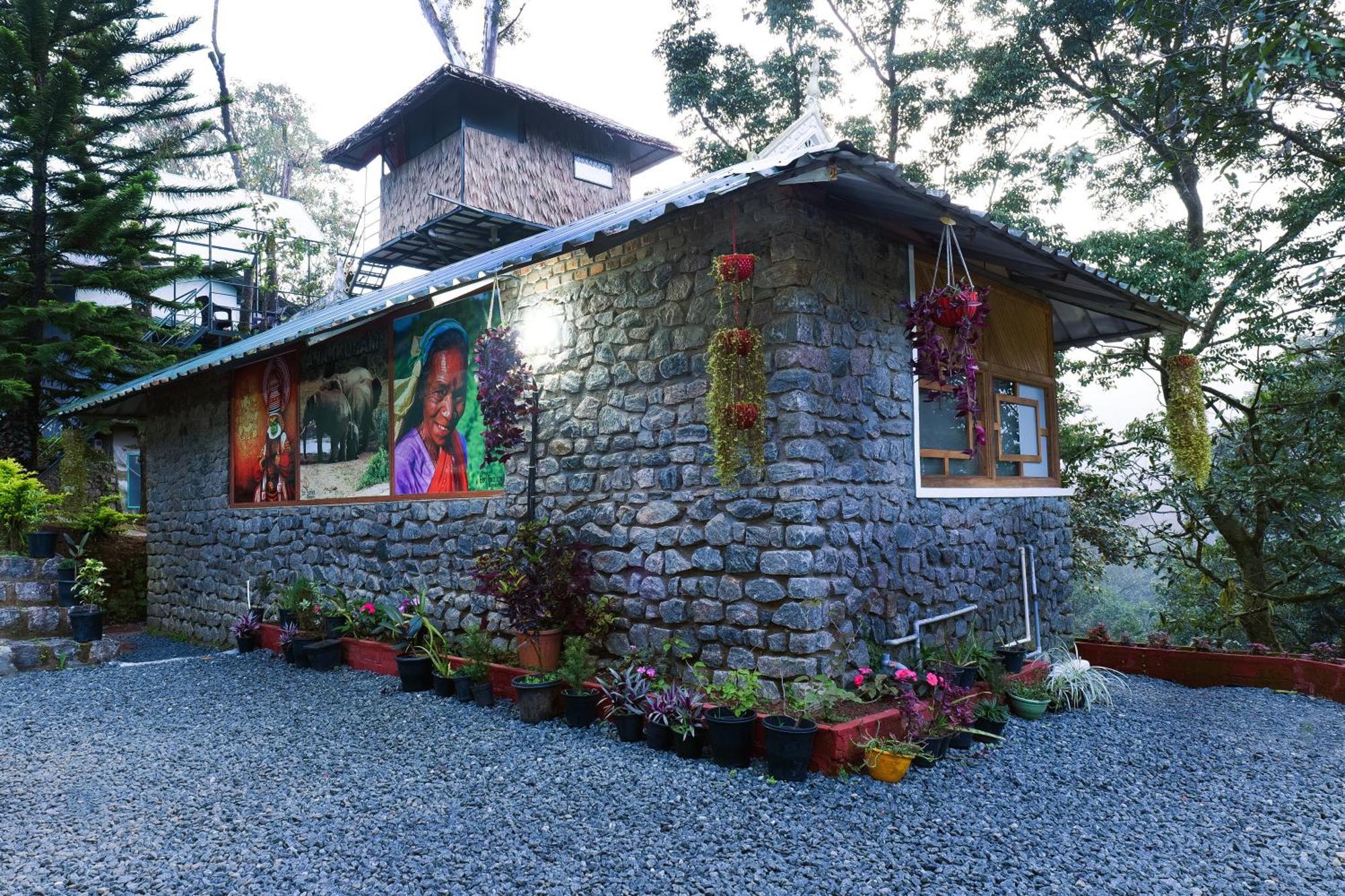 Exotica Holidays Viripara Exterior foto